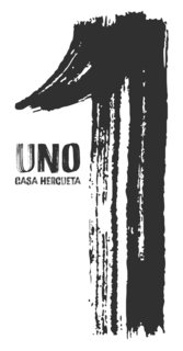 1 UNO CASA HERGUETA logo