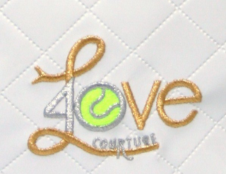 40 LOVE COURTURE logo