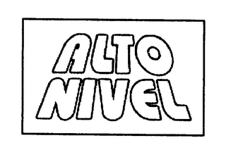 ALTO NIVEL logo