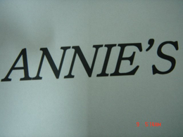 ANNIE'S logo