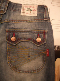 AOKI JEANS logo
