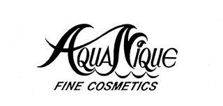 AQUA NIQUE FINE COSMETICS logo