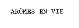 AROMES EN VIE logo