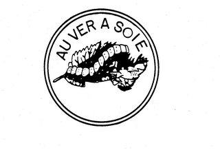 AU VER A SOIE logo