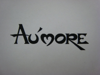 AU'MORE logo