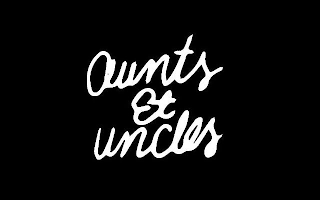AUNTS ET UNCLES logo
