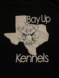 BAY UP KENNELS logo