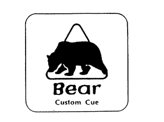 BEAR CUSTOM CUE logo