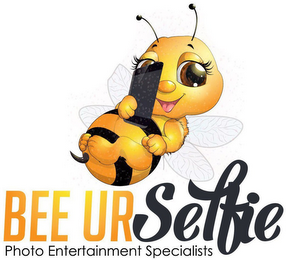 BEE URSELFIE PHOTO ENTERTAINMENT SPECIALIST logo
