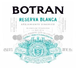 BOTRAN RESERVA BLANCA AÑEJAMIENTO DINÁMICO ELABORADO UTILIZANDO LA MÁS FINA MIEL VIRGEN DE CAÑA DE AZÚCAR GUATEMALA - TIERRA DE LA ETERNA PRIMAVERA EMPRESA FAMILIAR DESDE 1940 BOTRAN MERINO BOTRAN MERINO HERMANOS FERMENTACION CON LEVA- PIÑA VIRGIN SUGAR CANE HONEY CASA BOTRAN -EMA SOLERA ANEJO RON BLANCO WHITE RUM DE MIRADA TRANSPARENTE Y ESPÍRITU AÑEJO NOBLE RON BLANCO, ESENCIA DE LA COCTELERÍA MÁS REFINADA Y ATREVIDA. CREADO PARA CREAR 40% ALC. BY VOL CONT. NET. 700 ML