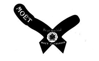 BRUT IMPERIAL MOET & CHANDON BY APPOINTMENT TO HER MAJESTY QUEEN ELIZABETH II PURVEYORS OF CHAMPAGNE logo