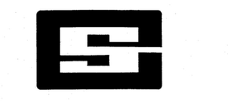 C S logo