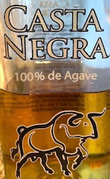 CASTA NEGRA 100% DE AGAVE logo