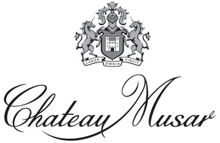 CHATEAU MUSAR LABOR OMNIA VINCIT logo