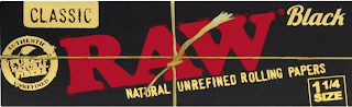 CLASSIC BLACK RAW NATURAL UNREFINED ROLLING PAPERS AUTHENTIC UNREFINED PUREST NATURAL FIBERS 1 1/4 SIZE logo
