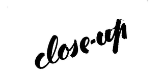 CLOSE-UP logo