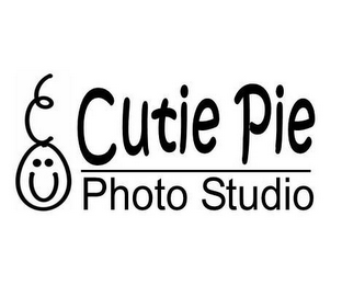 CUTIE PIE PHOTO STUDIO logo