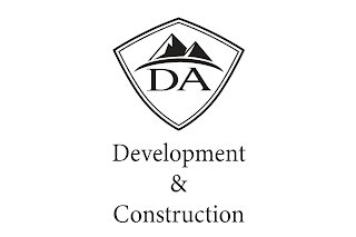 DA DEVELOPMENT & CONSTRUCTION logo