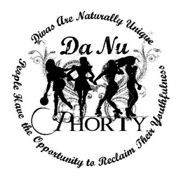 DA NU PHORTY DIVAS ARE NATURALLY UNIQUE PEOPLE HAVE THE OPPORTUNITY TO RECLAIM THEIR YOUTHFULNESS logo