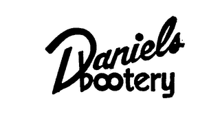 DANIELS BOOTERY logo