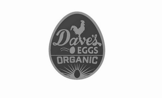 DAVE'S EGGS ORGANIC logo
