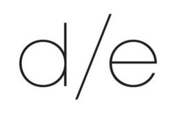D/E logo