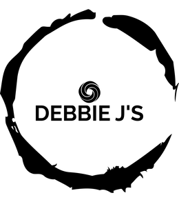 DEBBIE J'S logo