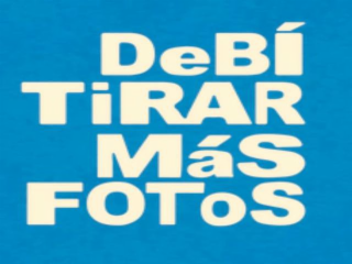 DEBÍ TIRAR MÁS FOTOS logo