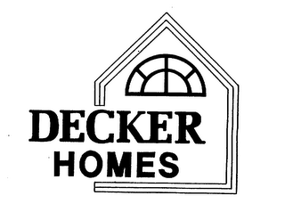 DECKER HOMES logo