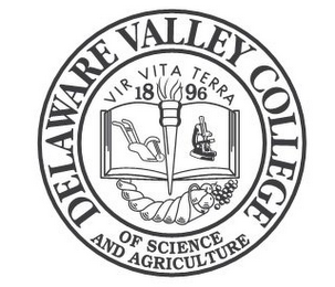 DELAWARE VALLEY COLLEGE OF SCIENCE AND AGRICULTURE VIR VITA TERRA 1896 logo