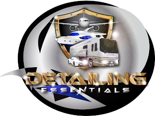 DETAILING ESSENTIALS logo