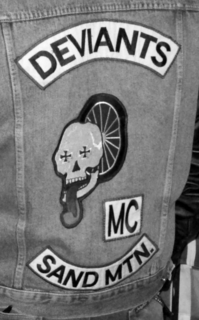 DEVIANTS MC logo