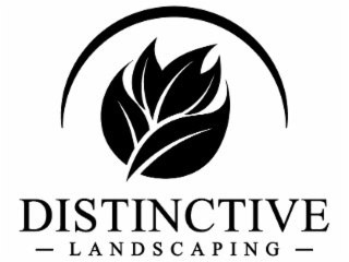 DISTINCTIVE LANDSCAPING logo