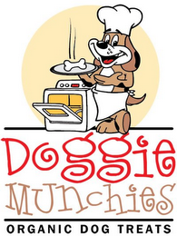 DOGGIE MUNCHIES ORGANIC DOG TREATS logo