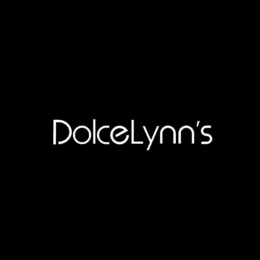 DOLCELYNN'S logo