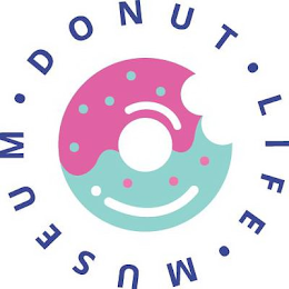 DONUT LIFE MUSEUM logo