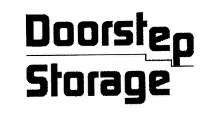 DOORSTEP STORAGE logo