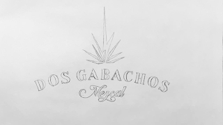 DOS GABACHOS MEZCAL logo