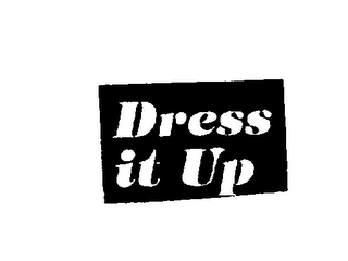 DRESS IT UP logo