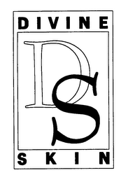 DS DIVINE SKIN logo