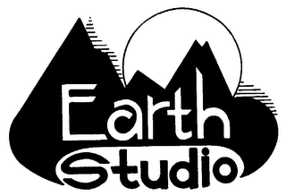 EARTH STUDIO logo