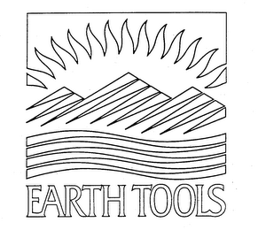 EARTH TOOLS logo