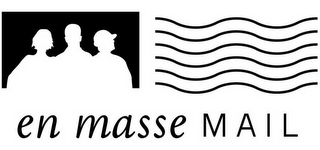 EN MASSE MAIL logo