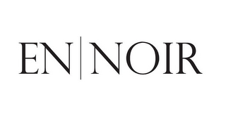 EN NOIR logo