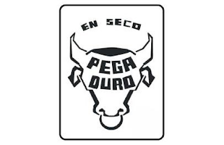 EN SECO PEGA DURO logo