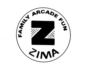 FAMILY ARCADE FUN ZIMA Z logo