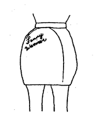 FANNY WARMER logo
