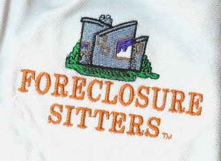 FORECLOSURE SITTERS logo