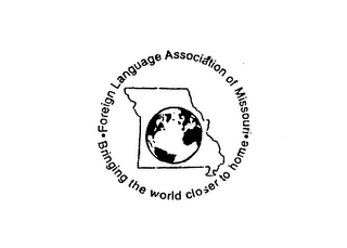 FOREIGN LANGUAGE ASSOCIATION OF MISSOURI BRINGING THE WORLD CLOSER TO HOME logo