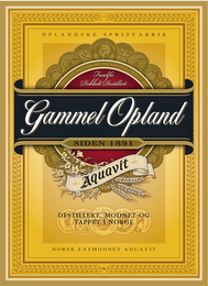 GAMMEL OPLAND AQUAVIT  SIDEN 1891 DESTILLERT, MODNET OG TAPPET I NORGE NORSK FATMODNET AQUAVIT OPLANDSKE SPRITFABRIK FUSELFRI DOBBELT DESTILLERT LIVERPOOL 1886 PARIS 1888 STOCKHOLM 1897 BERGEN 1898 logo